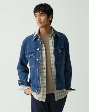 Men Outerwear Theory City Trucker Jacket In Stretch Denim Mid Blue - 1