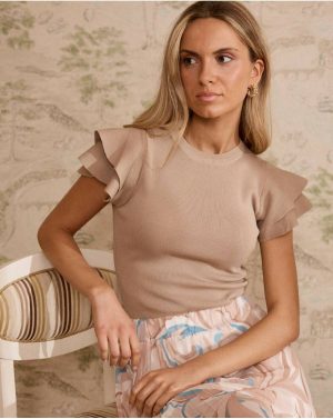 Polín Et Moi Beige Top Ruffle Manga Jordils Women T-Shirts And Tops - 1