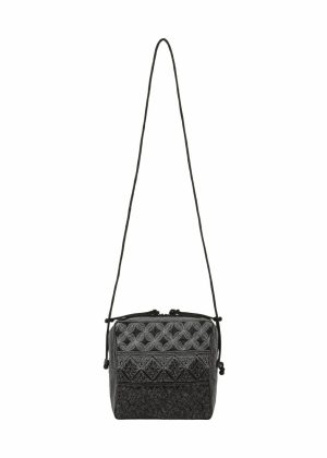 Chenille Velour Peacock Green （No.66）|Black （No.15）|Purple （No.81） Shoulder Bags Women Issey Miyake - 1