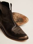 Golden Goose Black Women Young Ankle Boots In Black Leather With Sand-Colored Embroidery Boots - 4