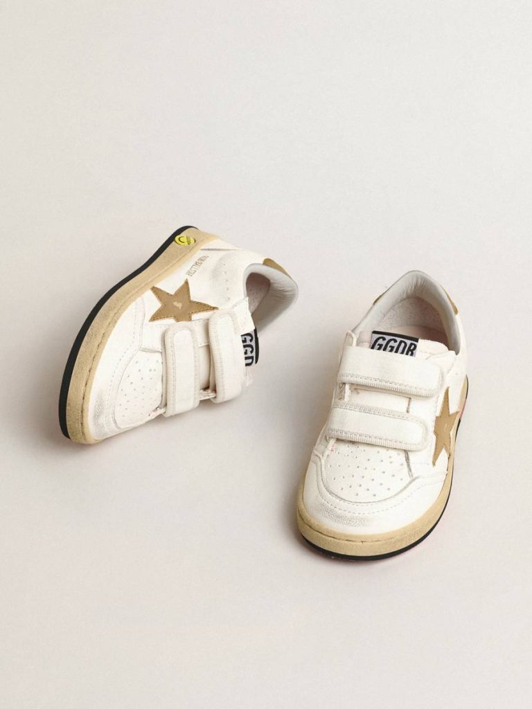 Golden Goose Kids Ball Star Young With Gold Metallic Leather Star And Heel Tab Boys (4-10 Years) - 2