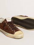 Golden Goose Men V-Star Ltd Sneakers In Dark Brown Suede With Tone-On-Tone Star V-Star - 3