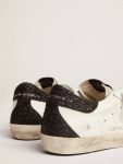 Golden Goose Super-Star Women Women’s Super-Star In Nappa Leather With Gold Glitter Star And Black Glitter Heel Tab - 4