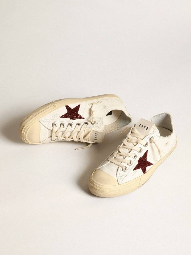 Golden Goose Women V-Star Women's V-Star In White Nappa With Red Glitter Star - 2