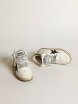 Kids Golden Goose Young Sky-Star In White Nappa With Black Star And Heel Tab Boys (4-10 Years) - 2
