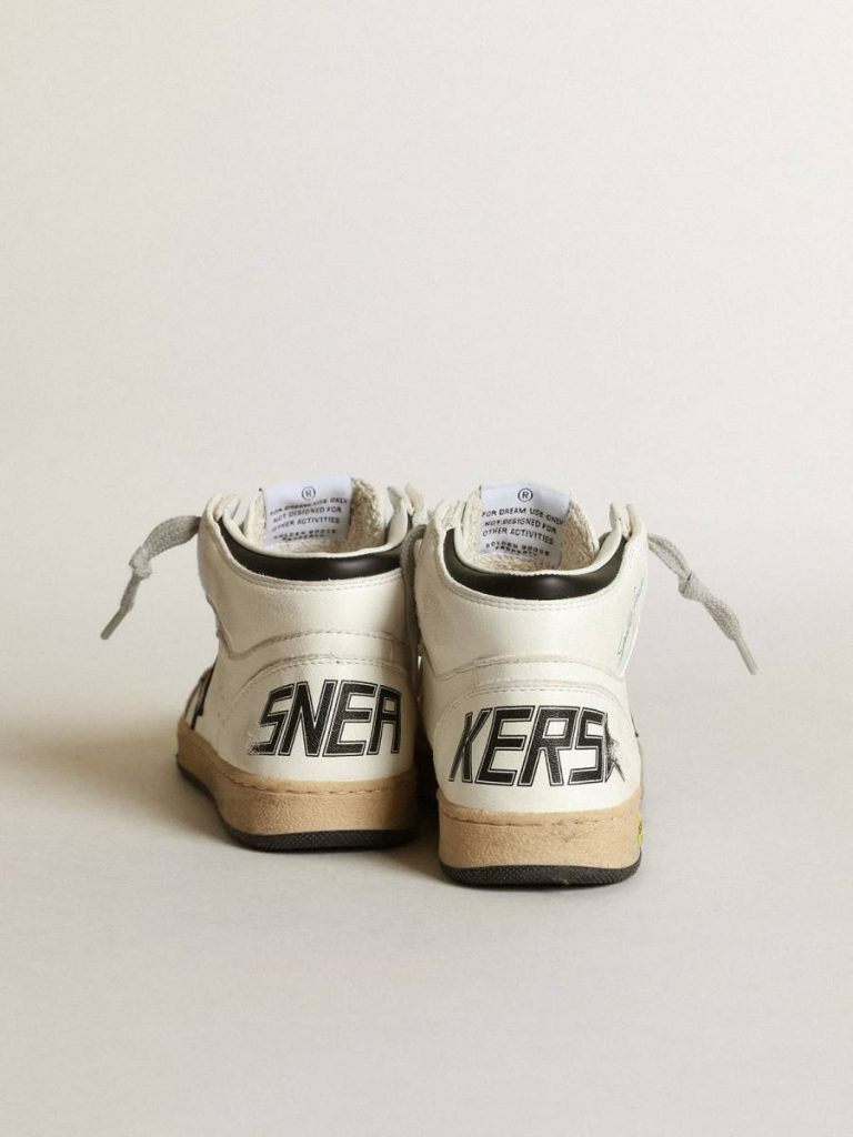 Kids Golden Goose Young Sky-Star In White Nappa With Black Star And Heel Tab Boys (4-10 Years) - 4