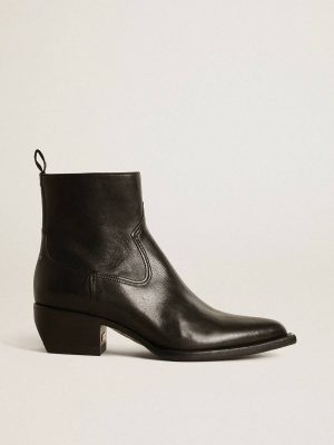 Men Men’s Low Debbie Boots In Black Leather Golden Goose Black Boots - 1
