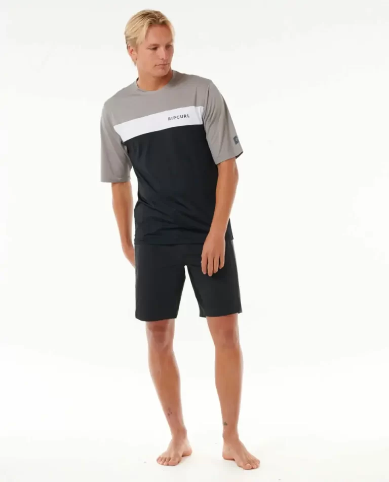 Undertow Short Sleeve Uv Tee Rash Guard Men Rip Curl Rash Guards - 4