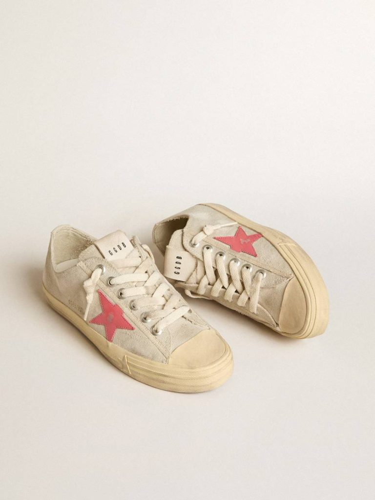 V-Star Women Golden Goose Women's V-Star In Light Gray Canvas With A Red Leather Star - 2