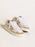 Women Golden Goose Stardan Stardan With Beige Suede Star And Toe And All-Over Lettering And Patterns - 2